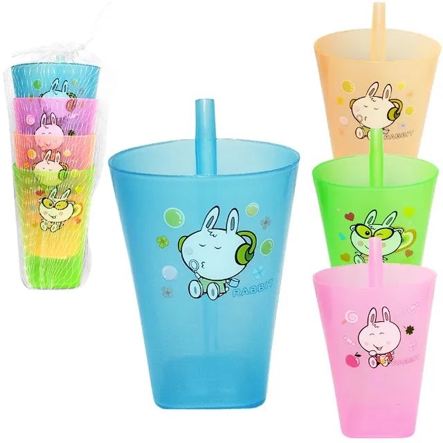 Kit 4 Copos Infantil Com Canudo 240ml Coloridos Plástico Resistente - Foto 4