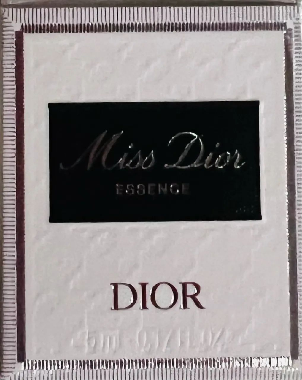 Perfume Miss Dior Essence 5ml miniatura  - Foto 4