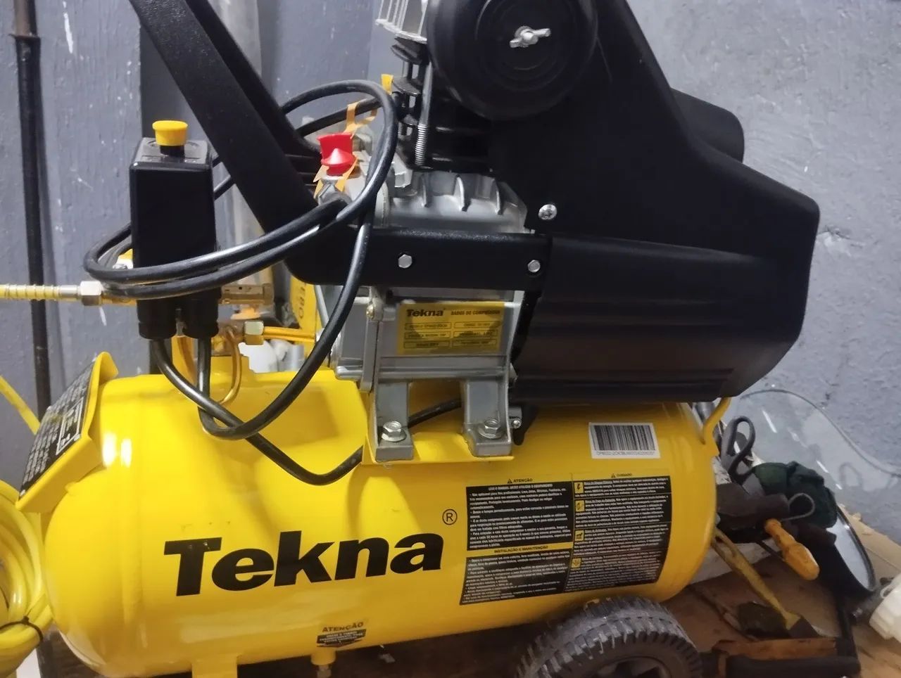 Compressor de 20 litros 65153851633537123