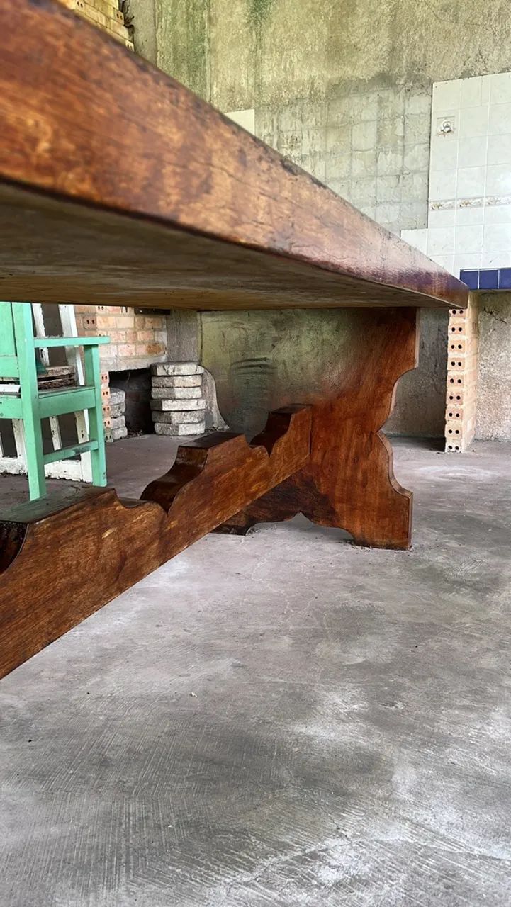 Mesa e cadeiras de madeira nobre  - Foto 4