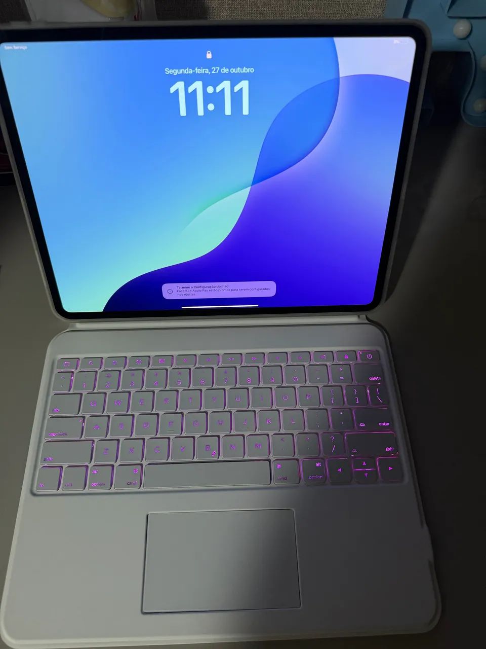 iPad Pro 13 - M4 2TB + Teclado Retroiluminado + Case - Foto 3