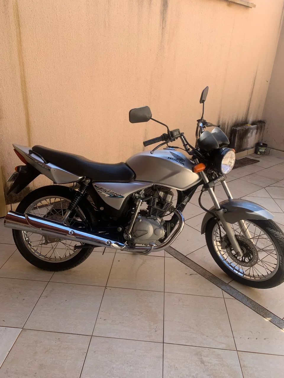 Titan 150 Conservada  - Foto 2
