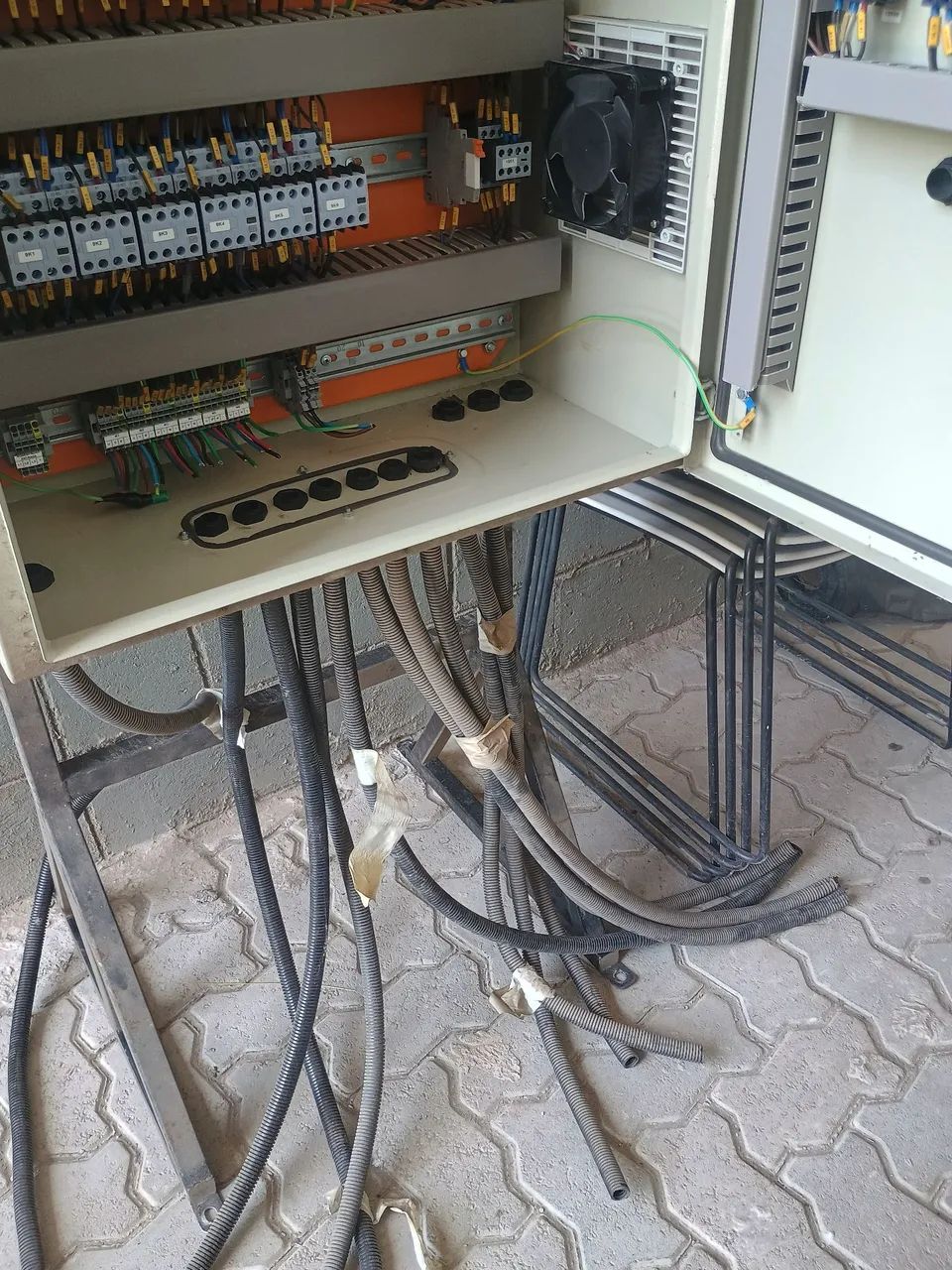 Quadro elétrico de comando. - Foto 4
