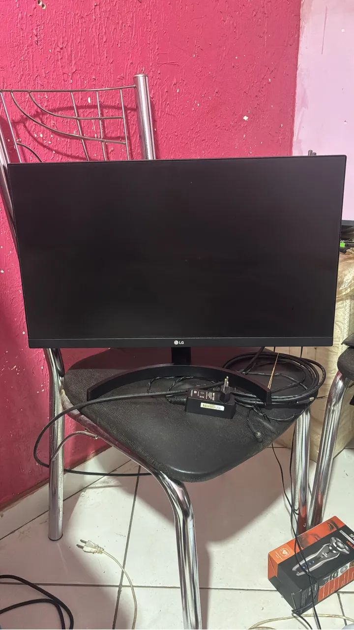 Monitor lg 24pol