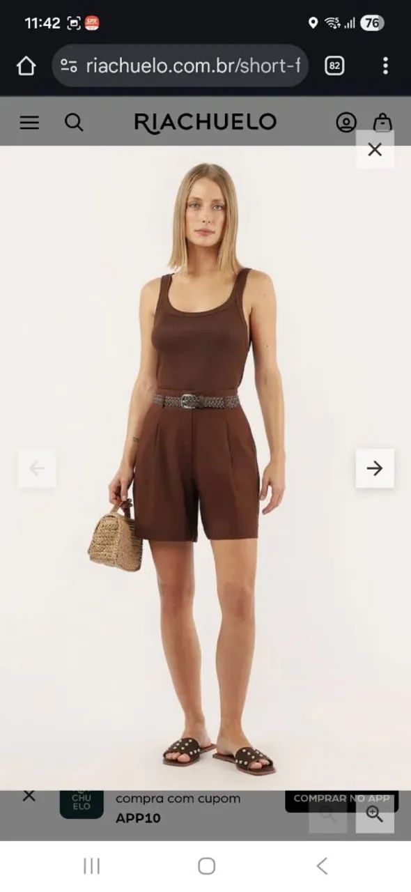 Shorts em linho com cinto