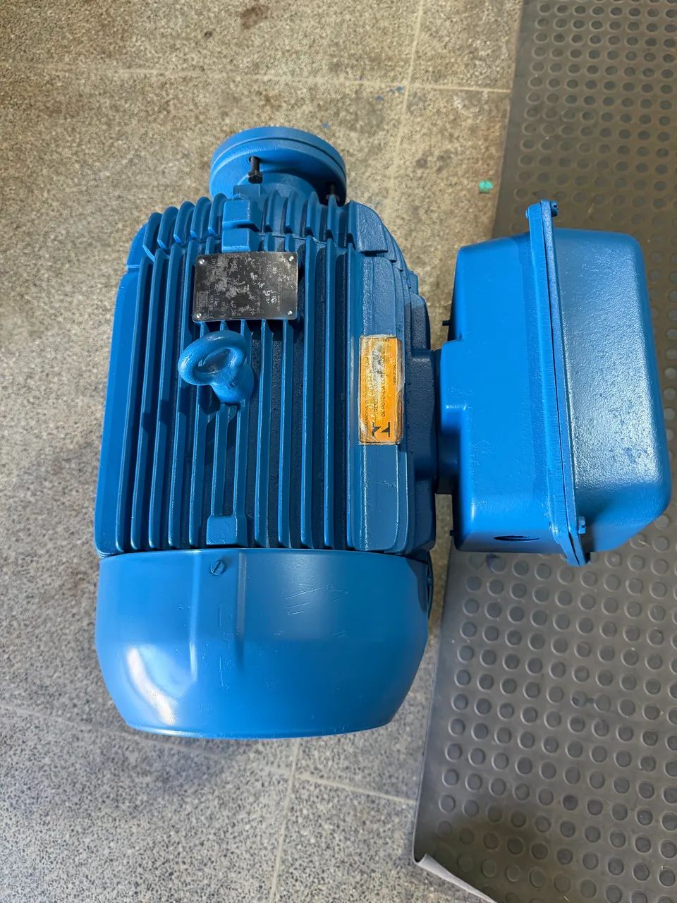 Motor elétrico WEG 10cv 220/440 monofásico alta rotação 