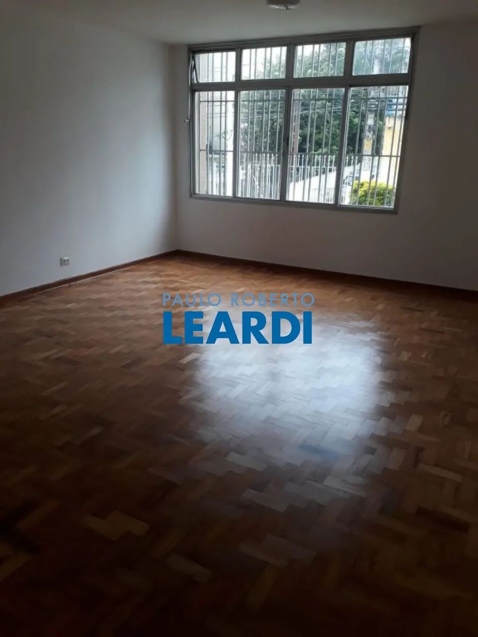CASA ASSOBRADADA - MIRANDÓPOLIS - SP