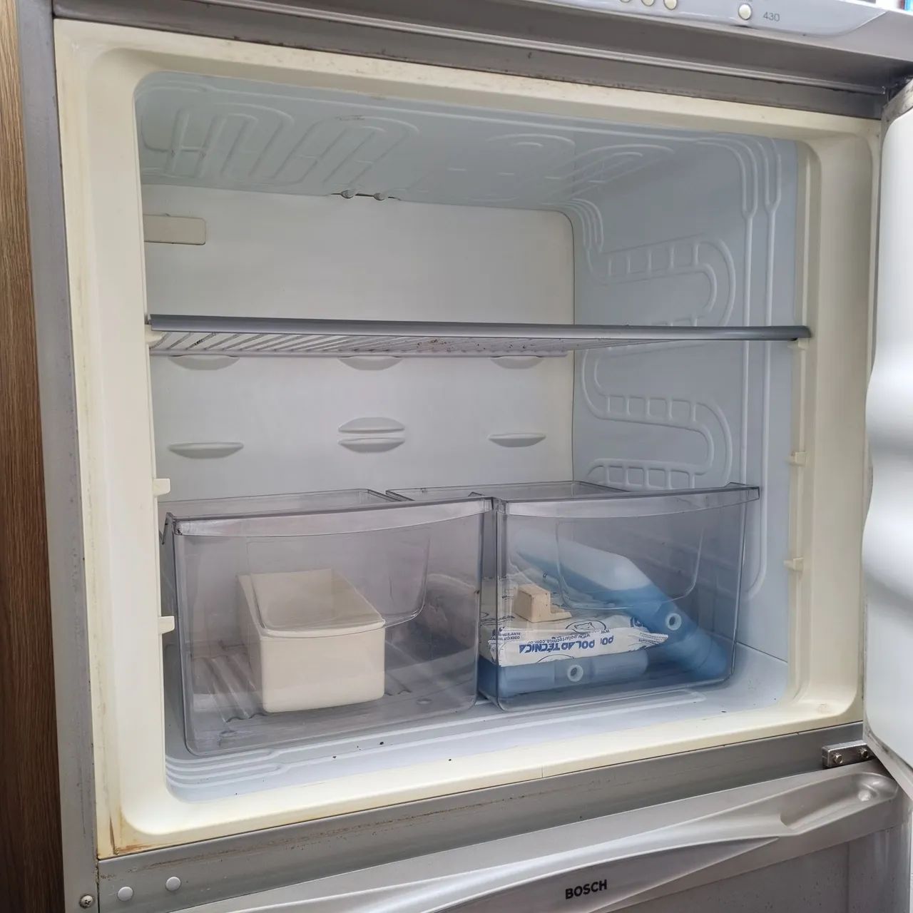 Geladeira BOSCH Ecoplus 430L - Geladeiras e Freezers