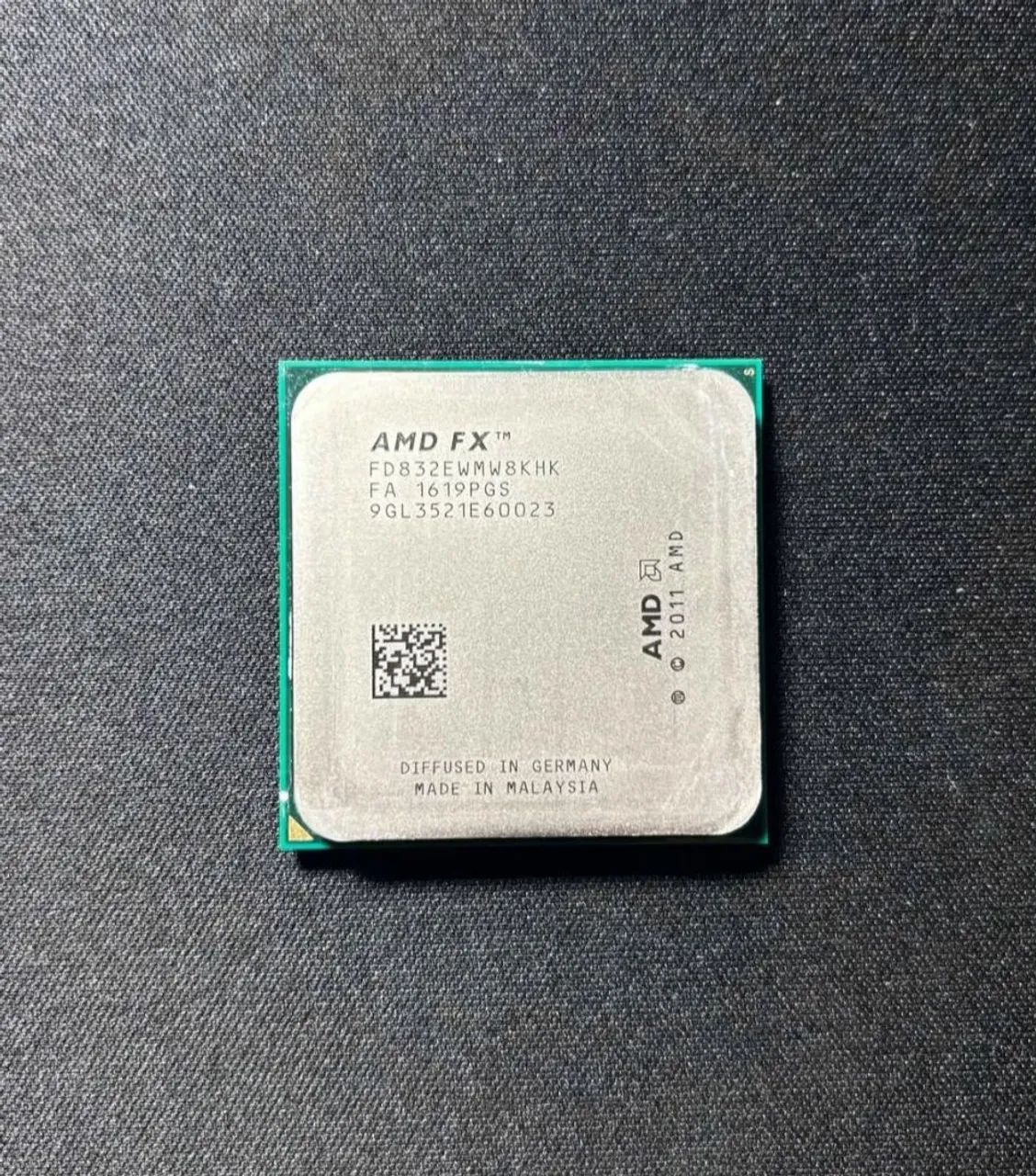 Processador AMD FX 8320e FD FD832EWMW8KHK 4GhZ 8 núcleos