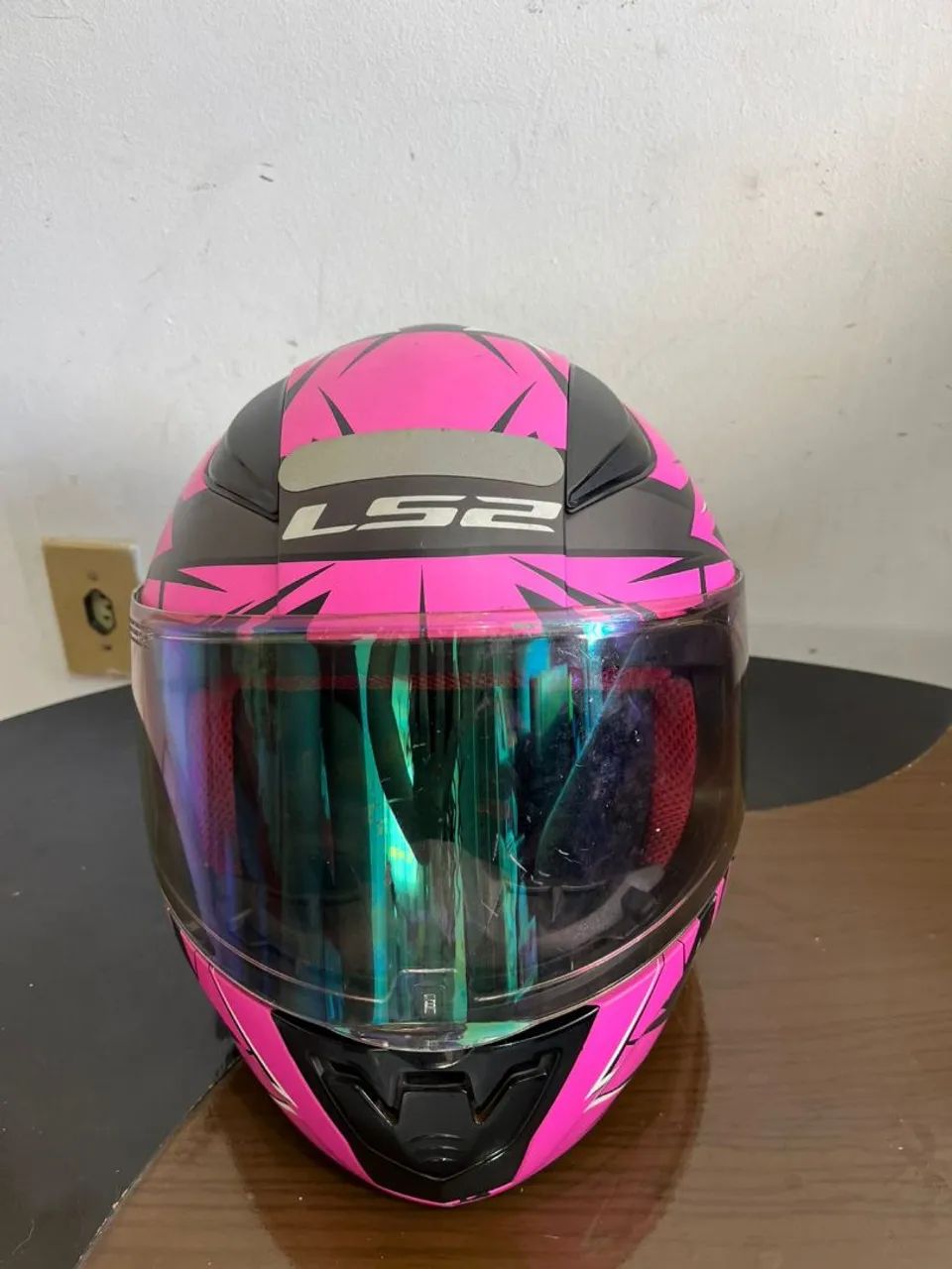 LS2 Rosa 