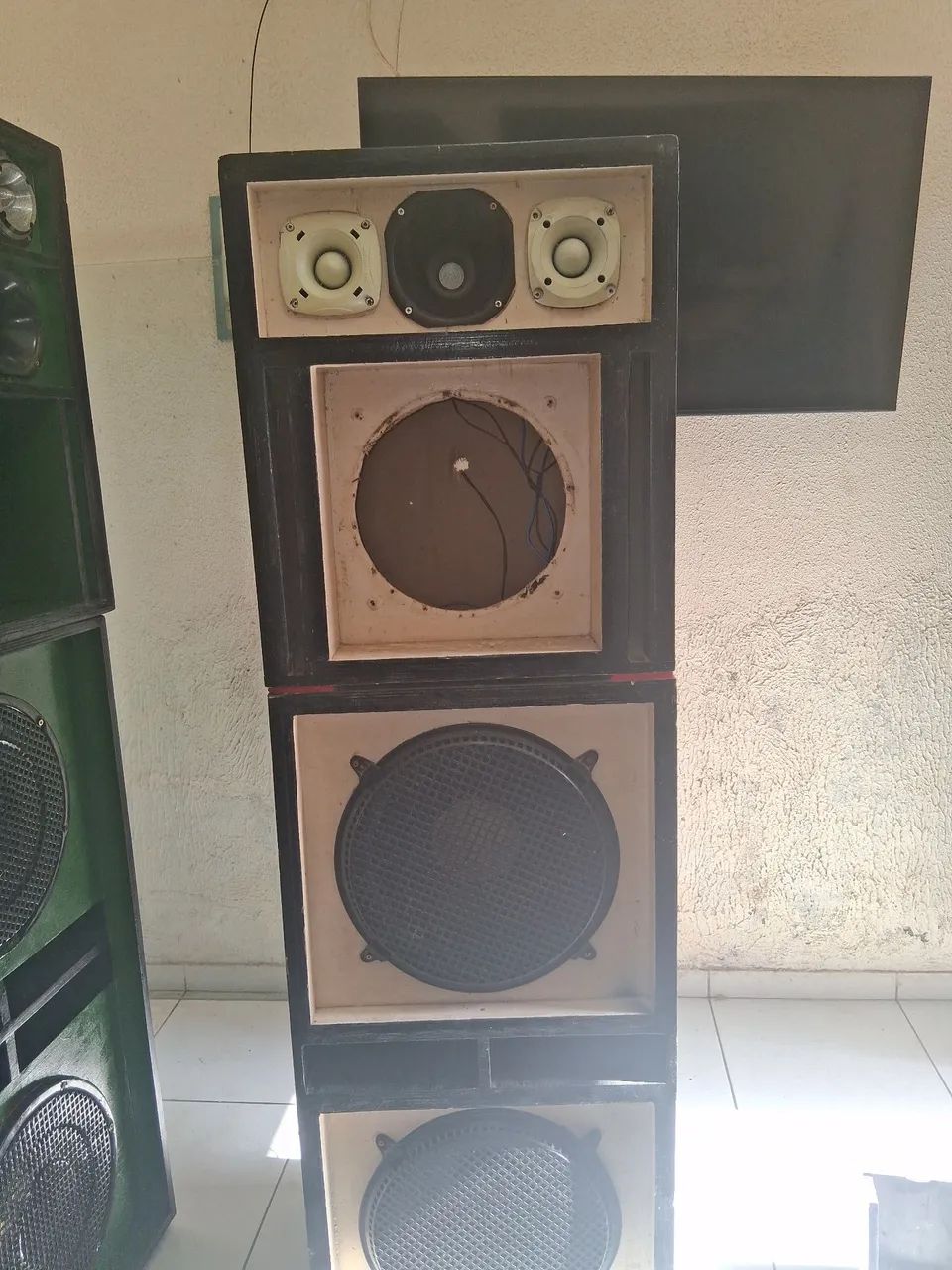 VENDE-SE UMA CAIXA DE SOM  - Foto 2