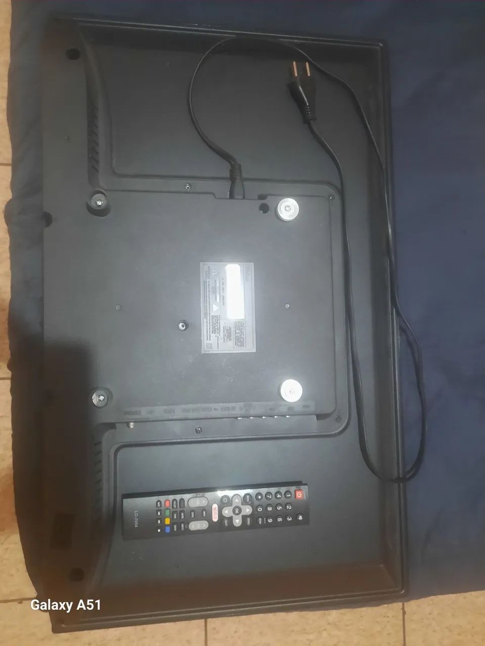 Televisor da marca Philco, 32 polegadas, à venda.  Ñao faz entregas, ñao tem veículo. - Foto 5