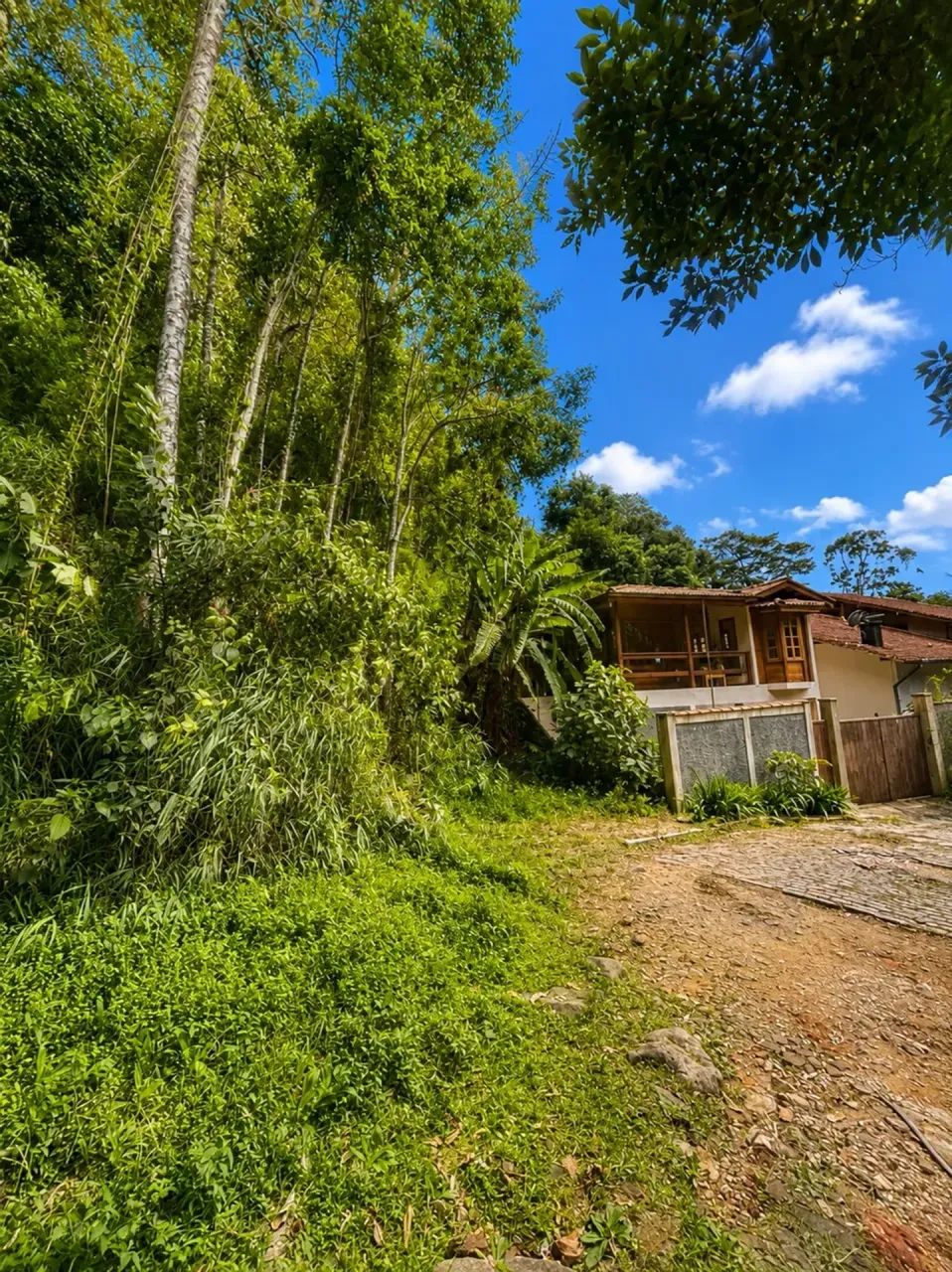 Terreno à venda com 330m² no Retiro, Petrópolis/RJ - Foto 2