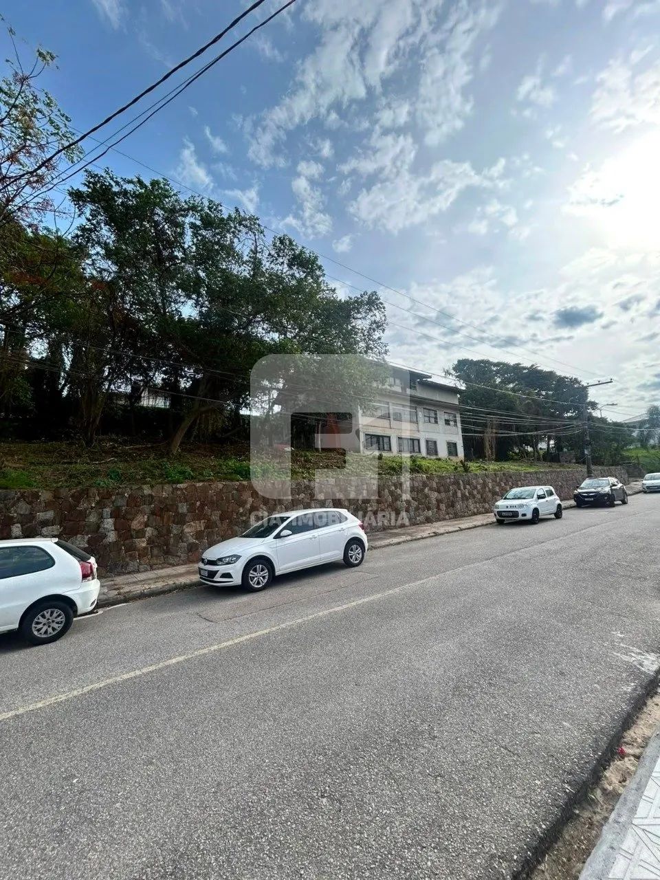 Amplo terreno à venda em Coqueiros - Foto 2
