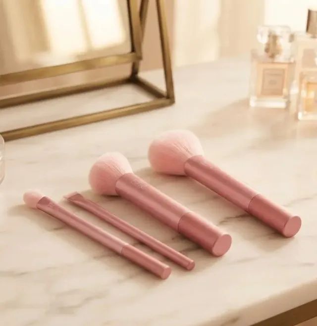 kit de Pincéis Real Techniques Rosto e Olhos - Foto 2