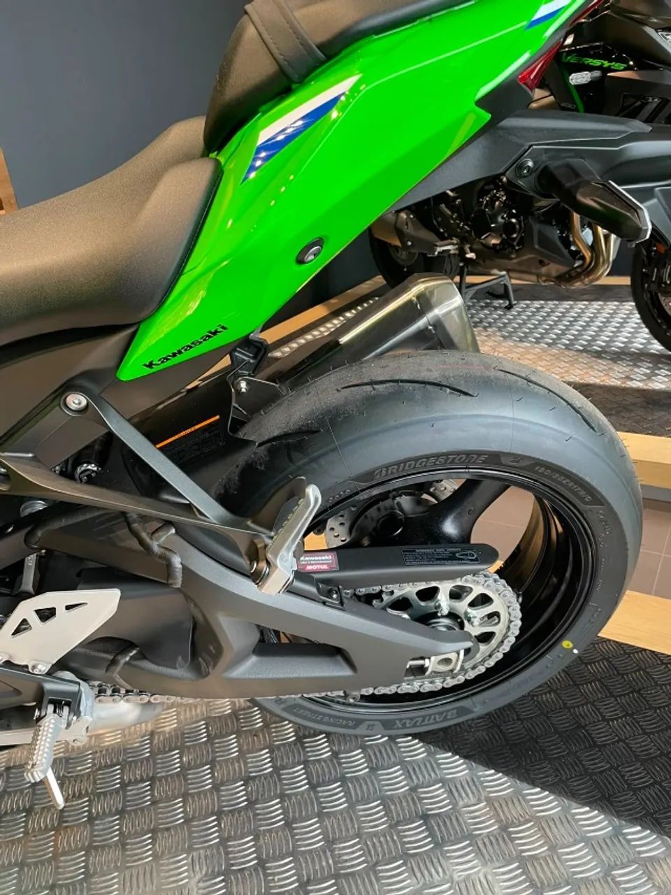 ZX-14/ZX 14R 1352cc 2026 - 1538183093 | OLX