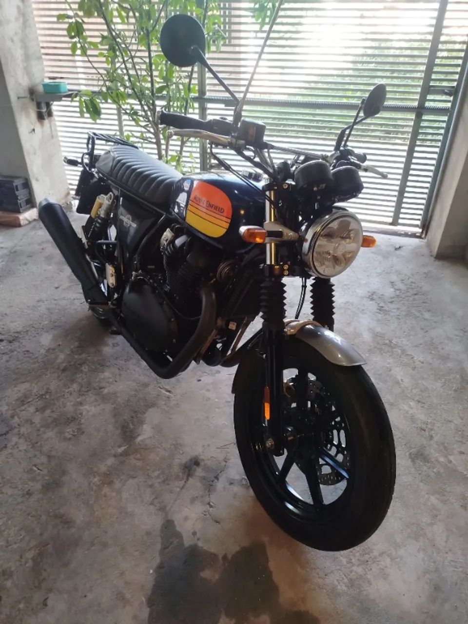 Royal Enfield Interceptor 650 - Foto 3