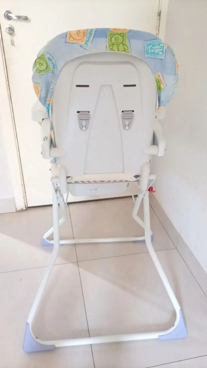 Cadeira de papinha e beber conforto  - Foto 2