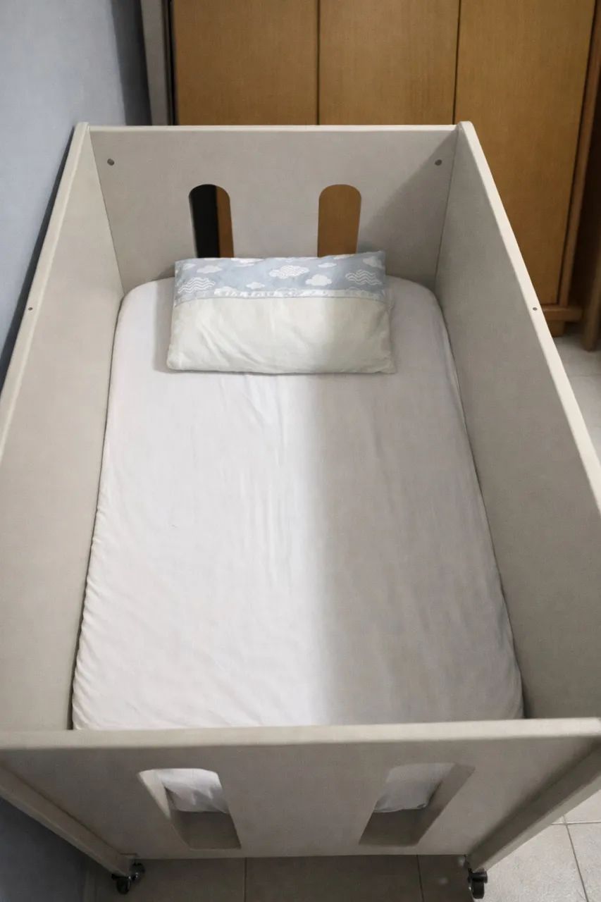 Berço 4 em 1 Reller Branco Acetinado + Colchão - Excelente Estado - Foto 4