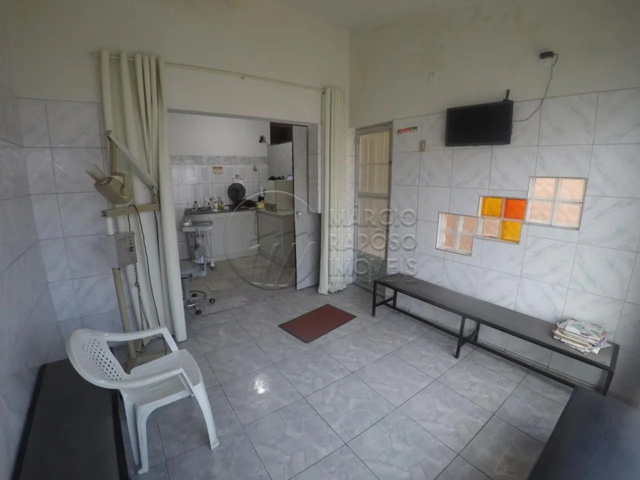 Casa e Consultório Dentário em Ponta Grossa - Foto 3