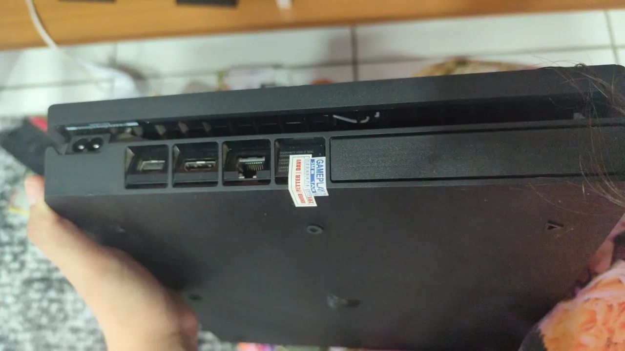 Troco PS4 Novinho com todos os acessórios por Xbox Séries S - Foto 3