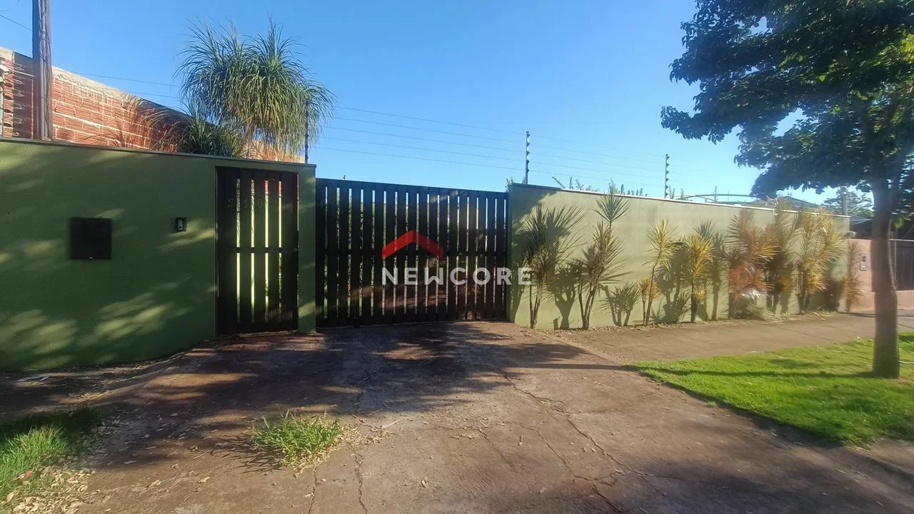 Casa em Avenida Américo Belay - Parque Avenida - Maringá/PR