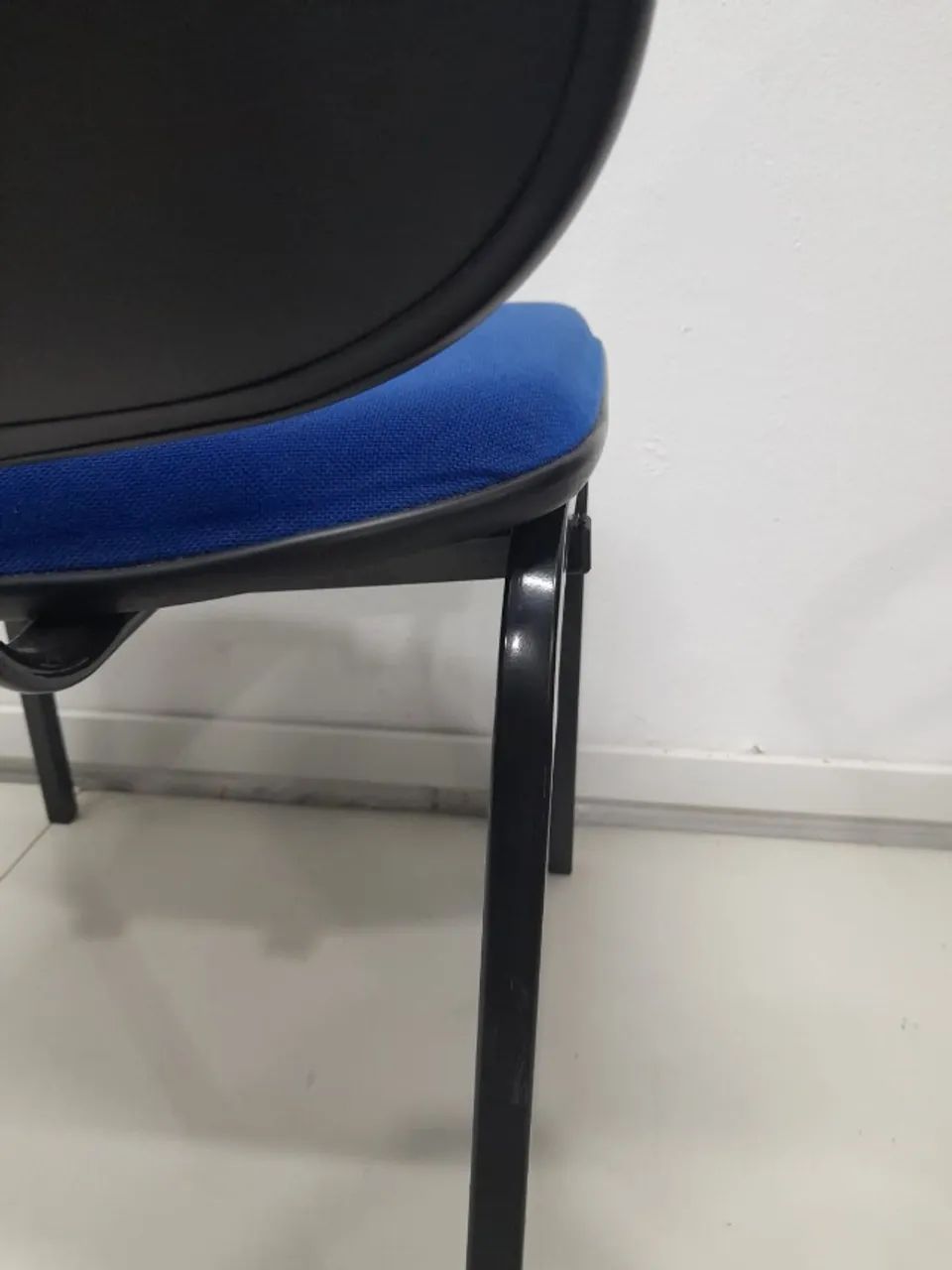 Cadeira de escritório fixa - Foto 5