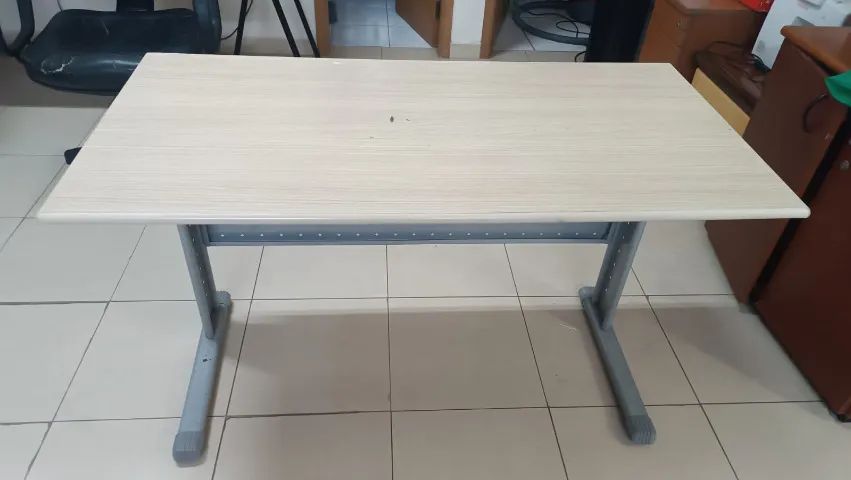 MESA DE ESCRITÓRIO
