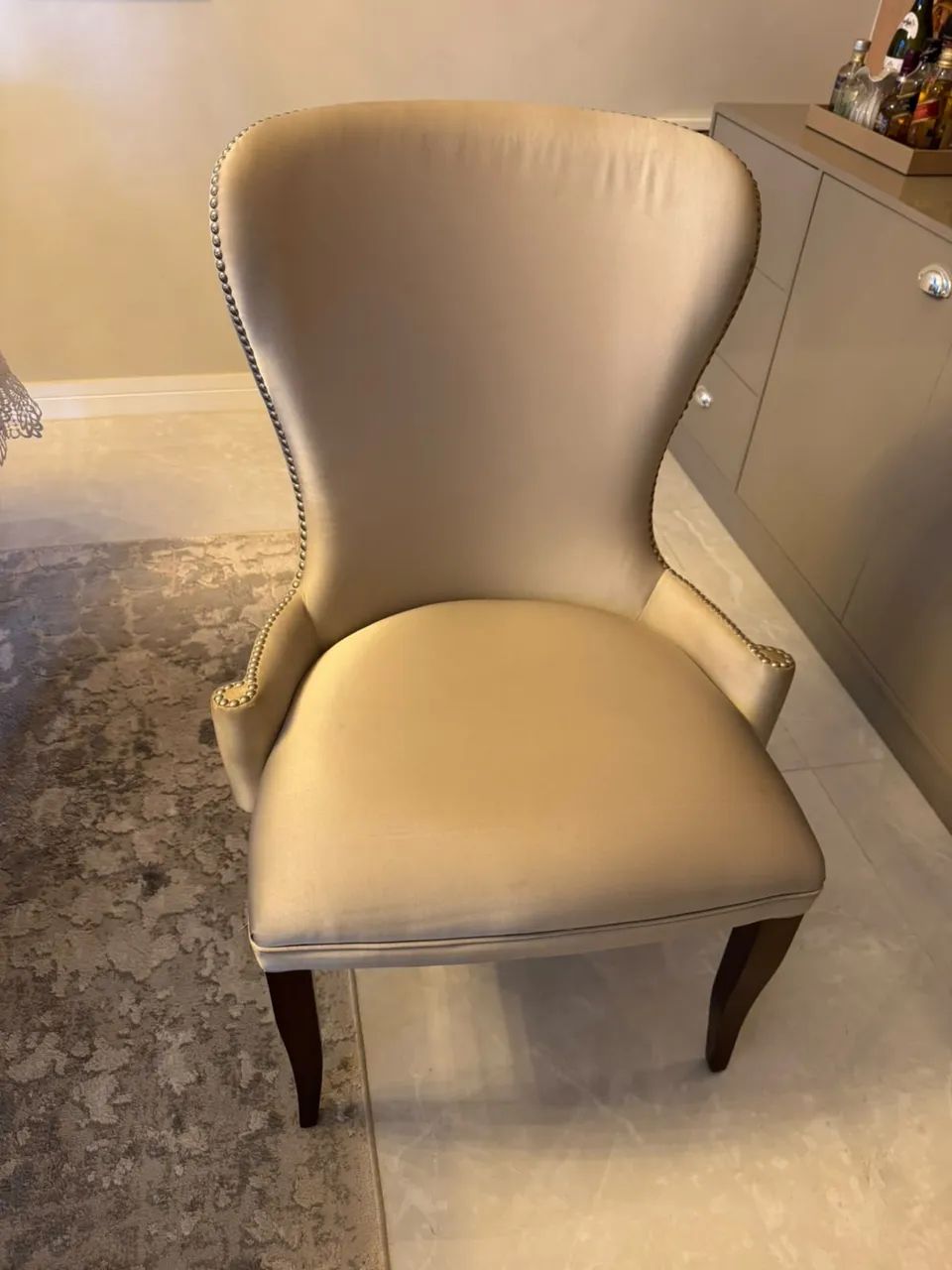 Cadeira para mesa de jantar ( pontas da mesa) - Foto 2