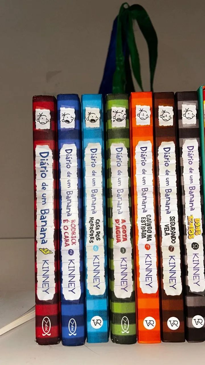 Livros - Foto 2