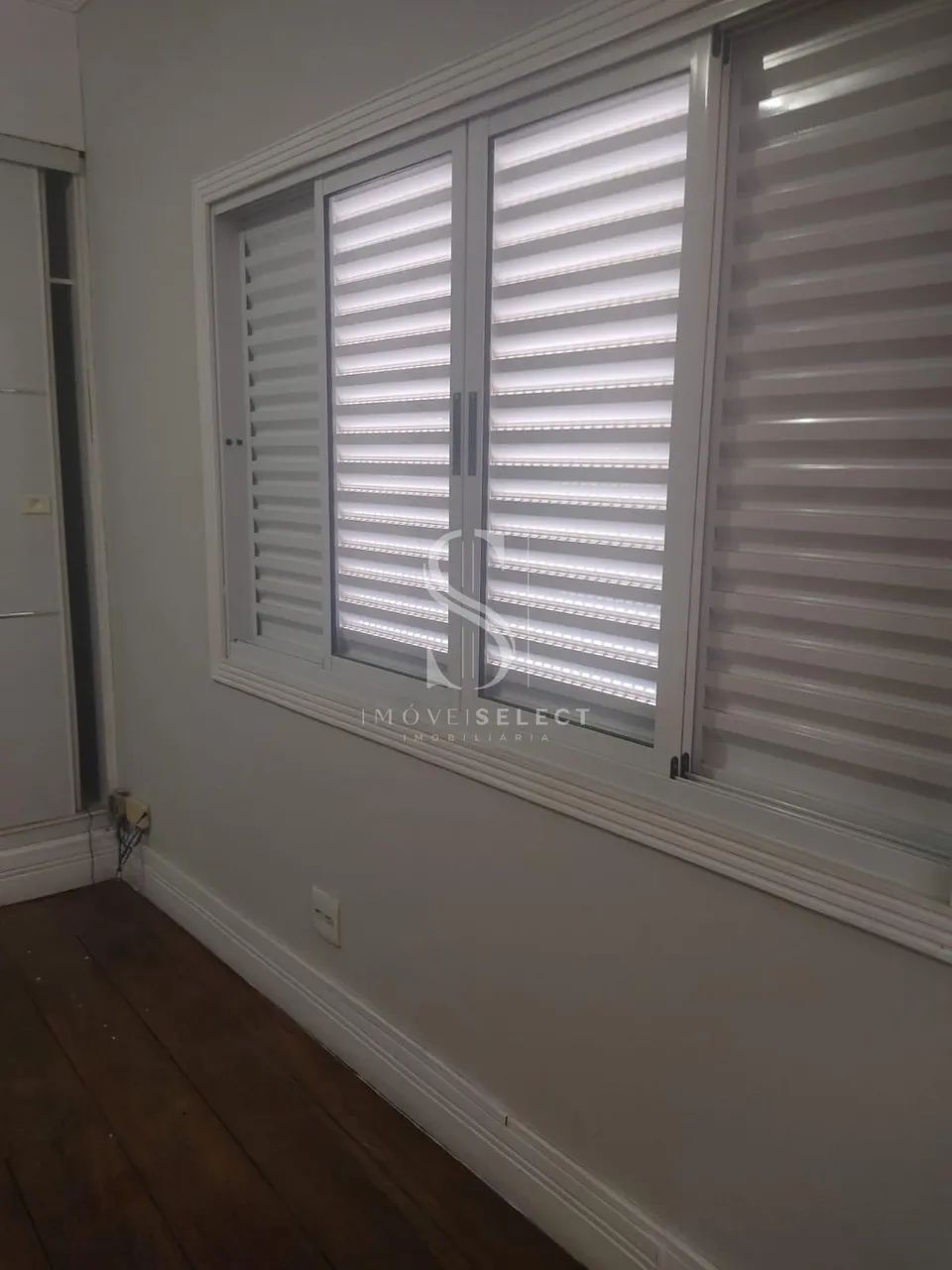 Jardim Guedala, Casa Comercial para locação de 190m² com 1 vaga.