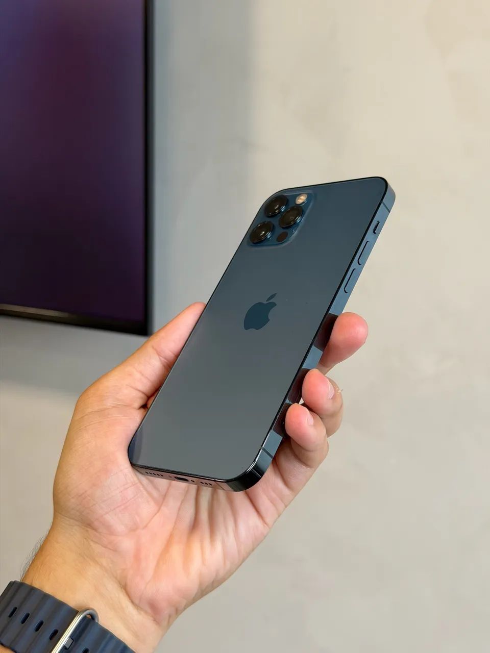 iPhone 12 Pro 256gb Seminovo azul excelente  - Foto 3