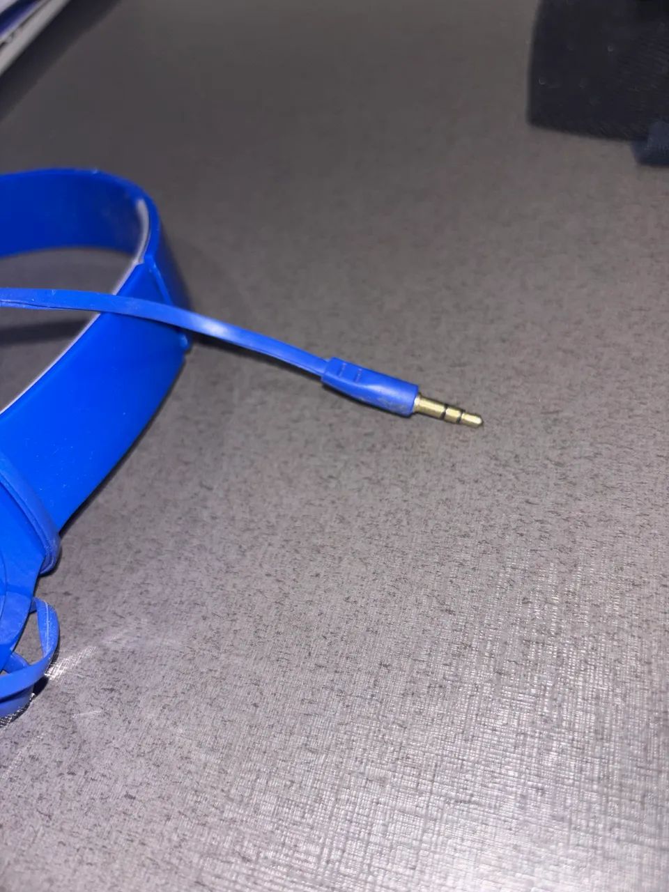 Fone de ouvido azul 451035564973107202