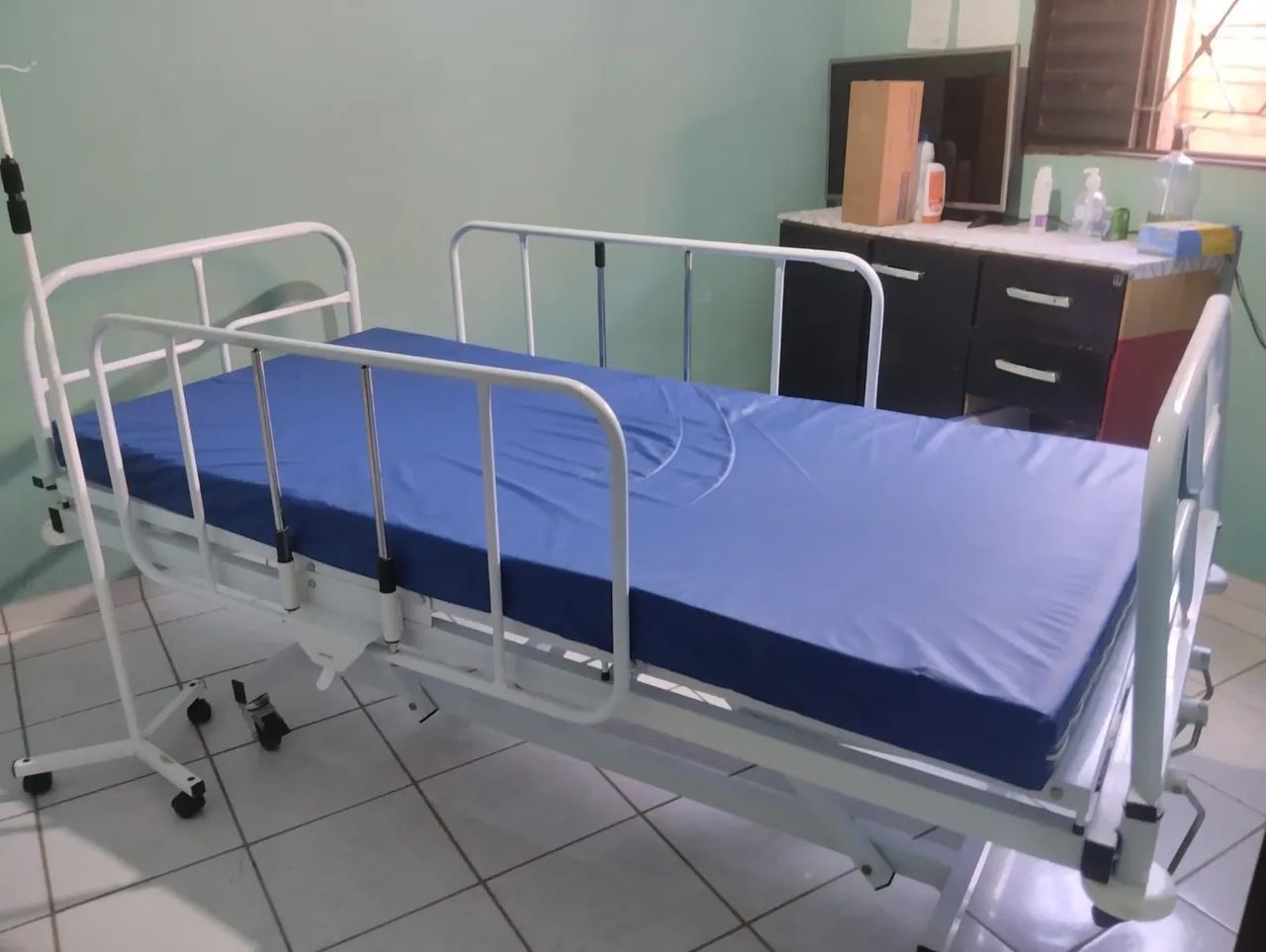 Cama hospitalar semi nova  - Foto 3