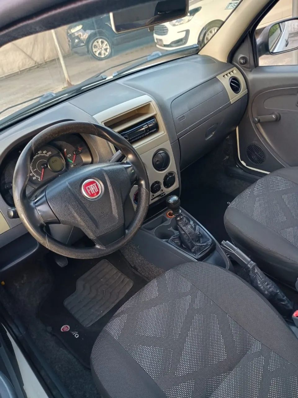 Fiat Palio 1.0/ Trofeo 1.0 Fire/ Fire Flex 2P 2014 - Foto 4