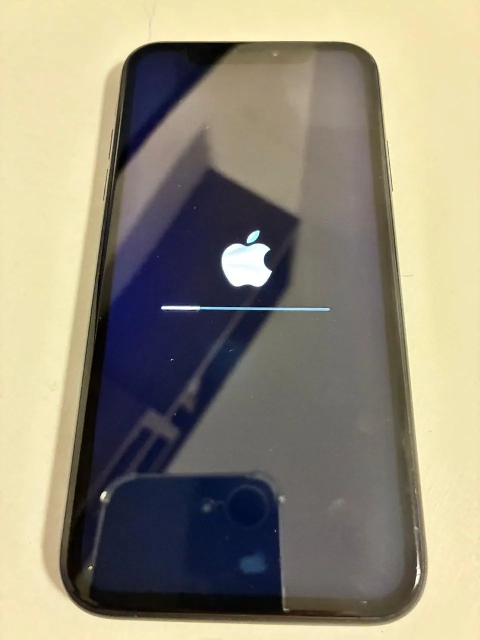 iPhone 10 XR preto original e tudo funcionando 