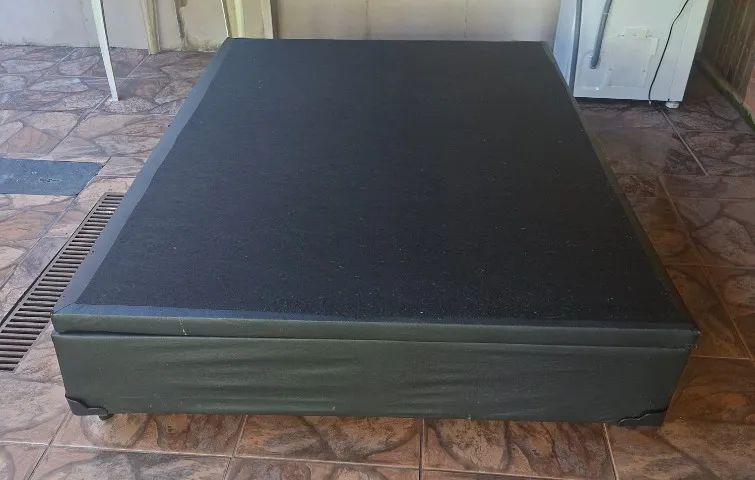 CAMA COM BAU E COLCHÃO ACEITO OFERTA - Foto 4