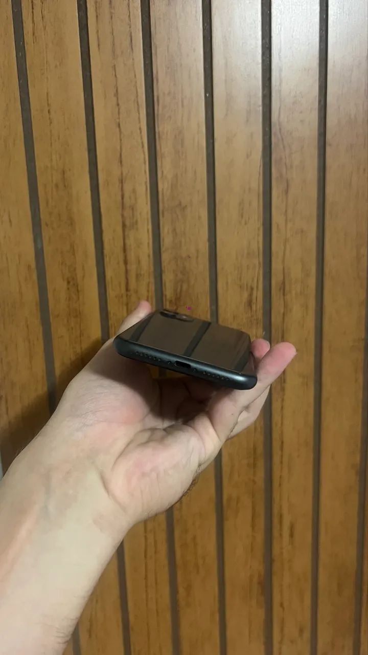 IPhone 11 64GB  - Foto 2