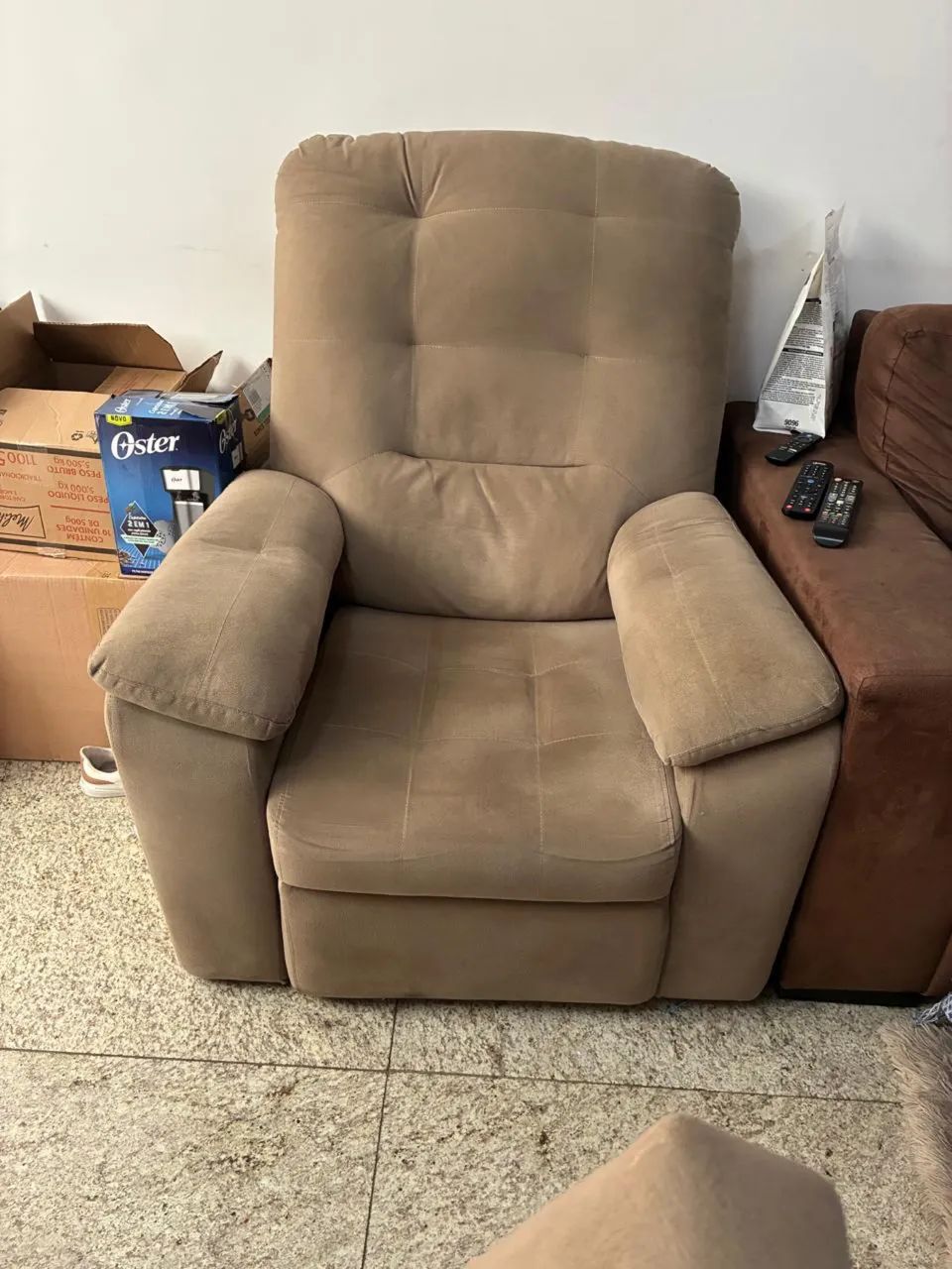 Poltrona reclinável 
