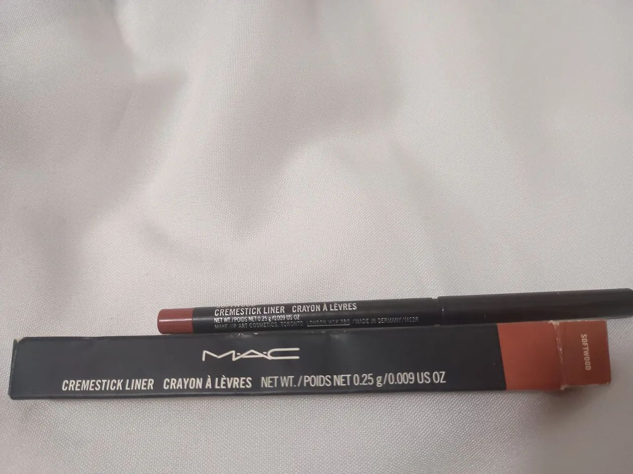 M.A.C LAPIS LABIAL A PROVA D'ÁGUA!!!! - Foto 2