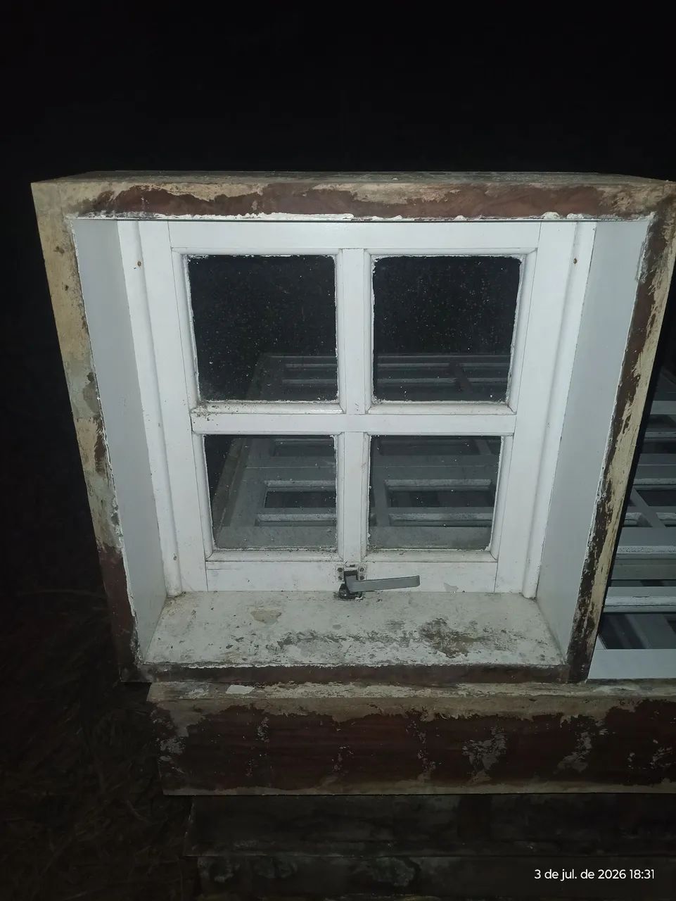 Vendo janela e porta usada - Foto 4