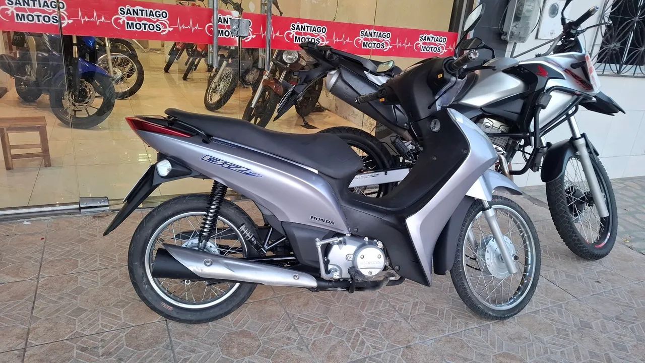BIZ 125 ES  2015 - Foto 3