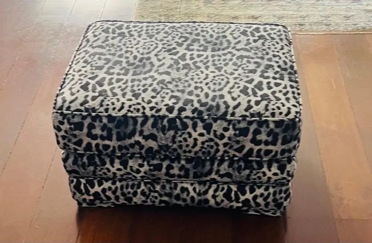 Puff decorativo para sala ou quarto65704309959682122