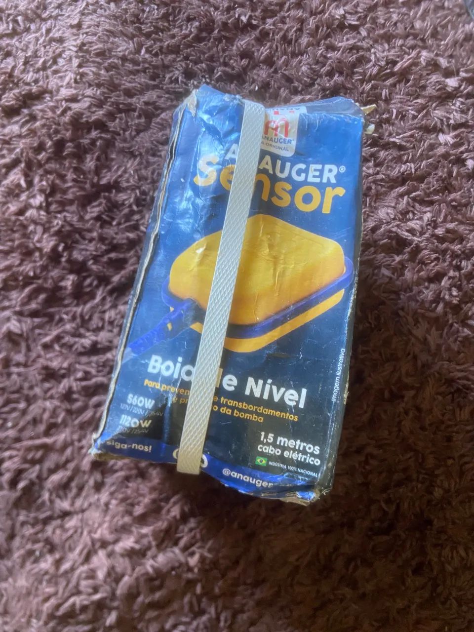 Boia de nível eletrônica 