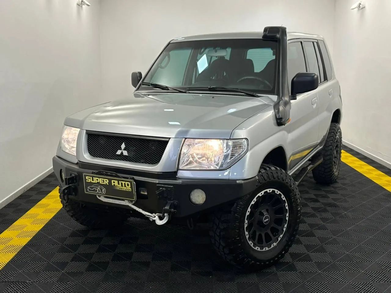 Mitsubishi Pajero TR4 2.0/ 2.0 Flex 16V 4X4 Mec. 2004