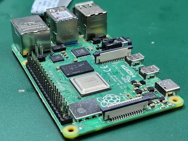 Raspberry Pi 4 com 8GB de RAM + camera - Foto 5