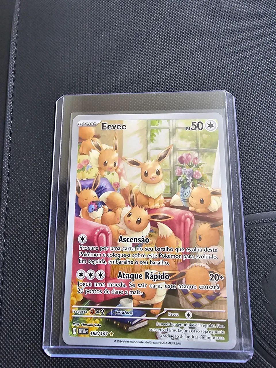 Carta pokemon eevee