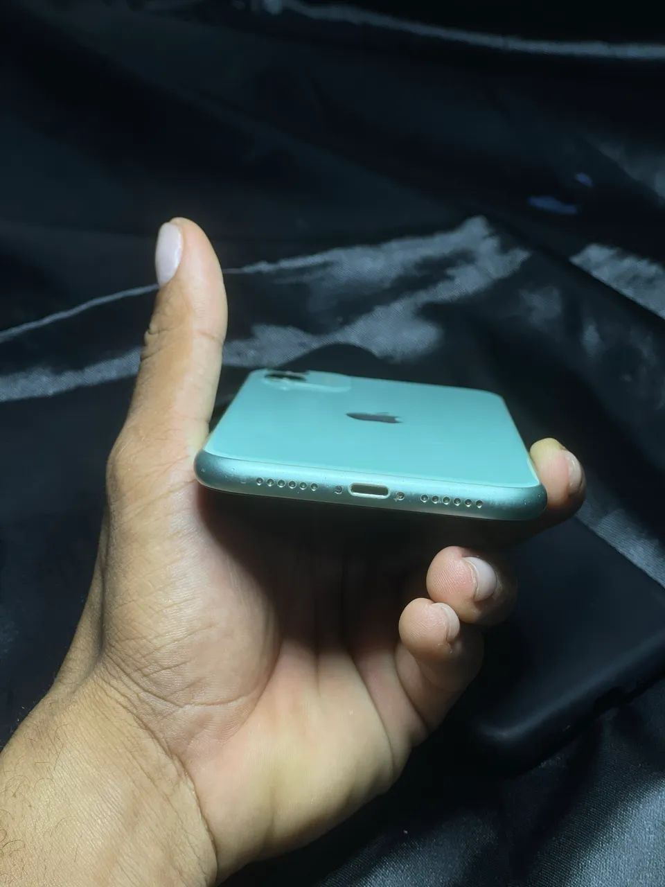 IPHONE 11 VERDE - Foto 2