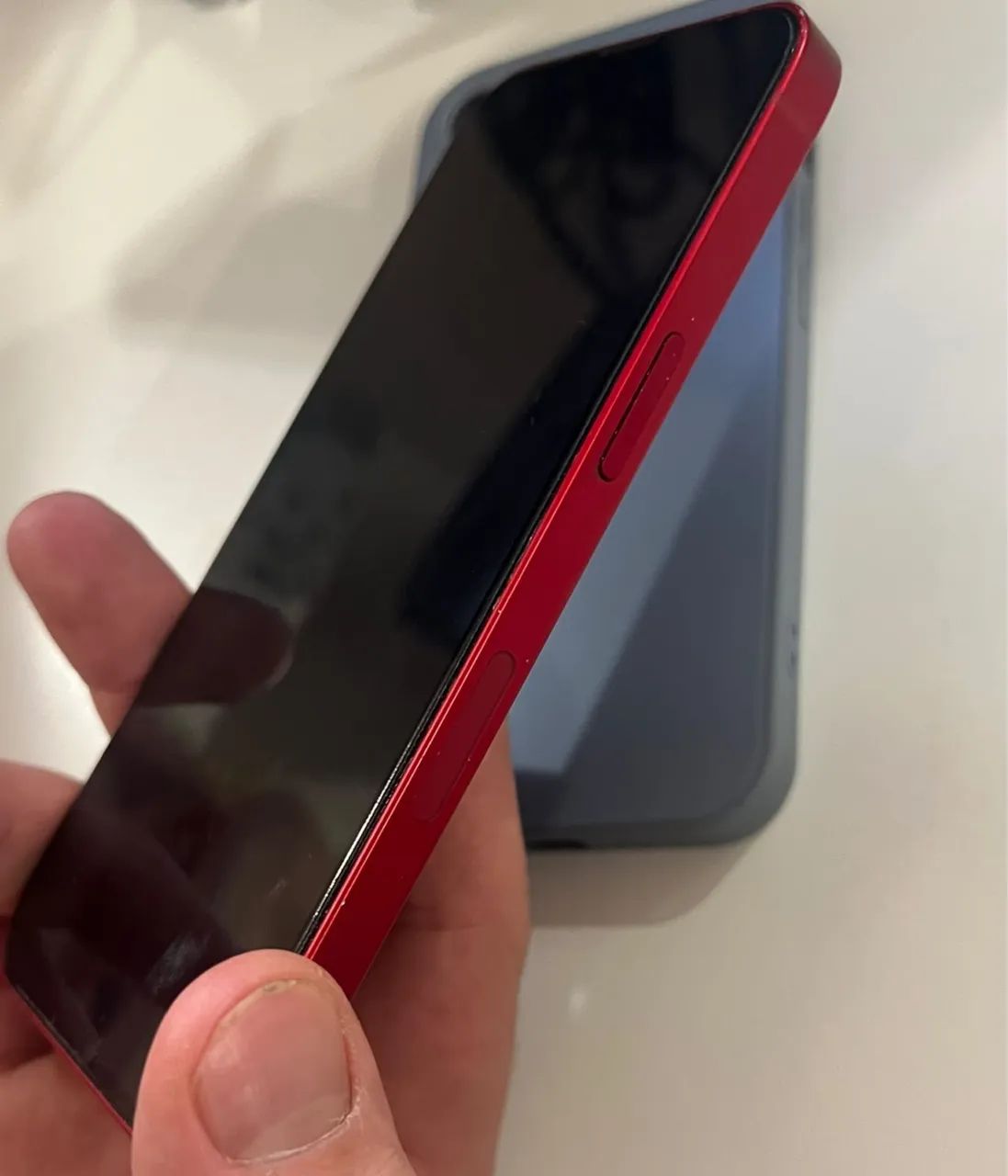 Iphone 13 RED - Foto 2