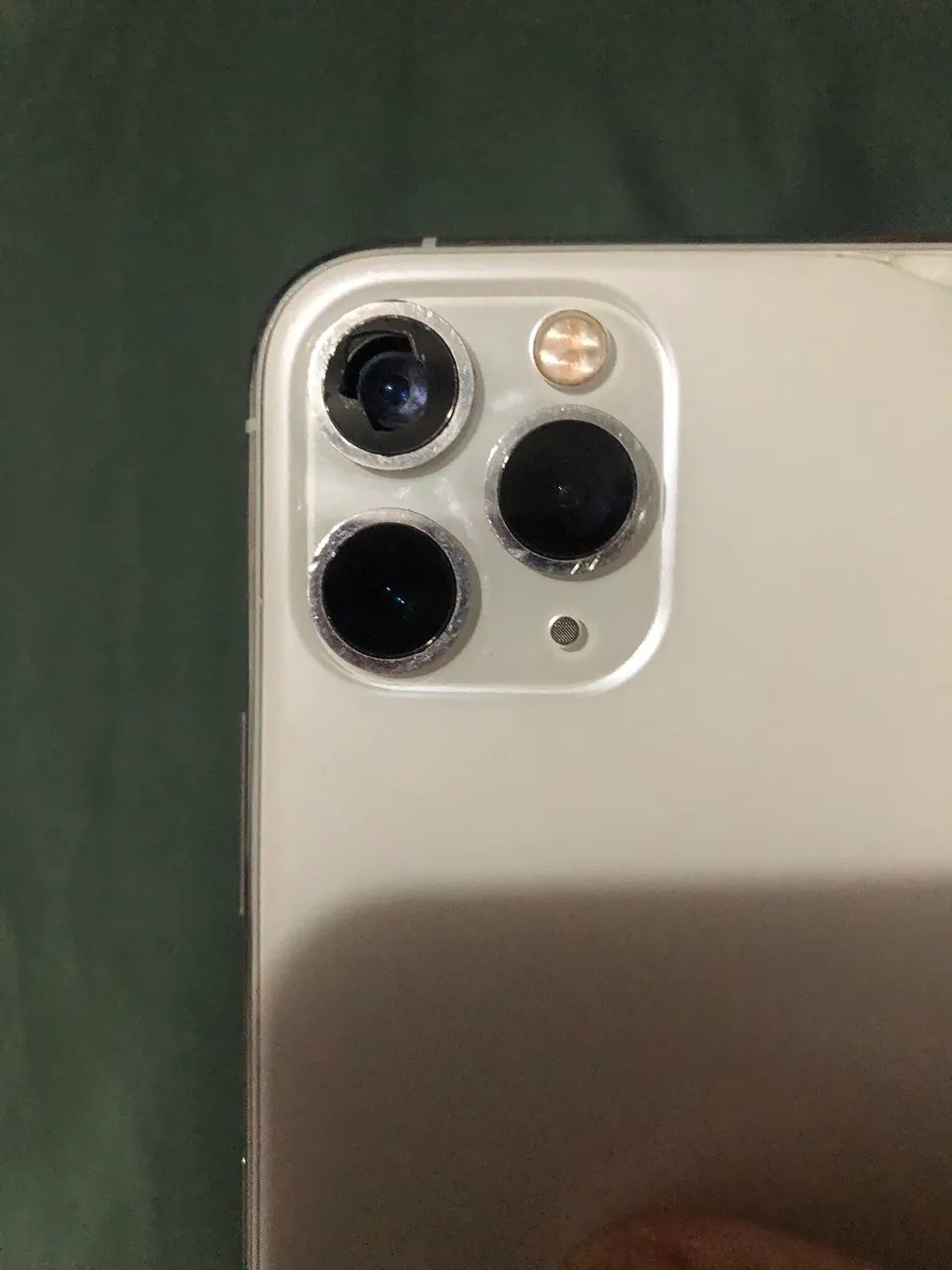 iPhone 11 Pro pra conserto ou aproveitar peça  - Foto 5